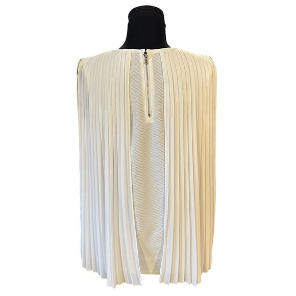 Gracia White Crew Neck Sleeveless Pleated Cape Blouse Size M - Picture 3 of 8